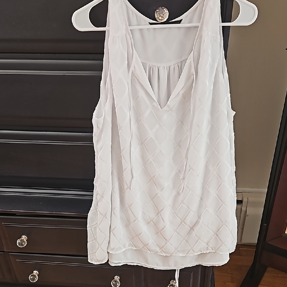 White Sleeveless Blouse. Relaxed Fit